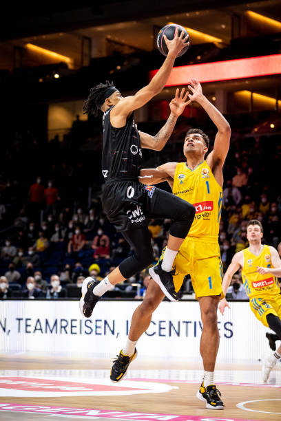 育产业的重 育产业的重